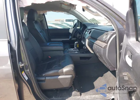 2019 Toyota Tundra Sr5 4.6L V8 из США, поврежденный, VIN 5TFEM5F14KX139565